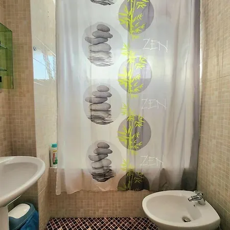 Ring Flat Ii W/ 24h Check In Apartmán