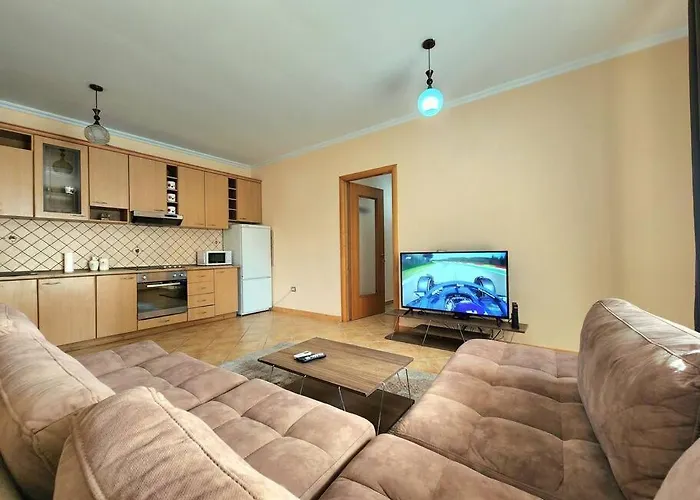 Apartman Ring Flat Ii W/ 24h Check In *